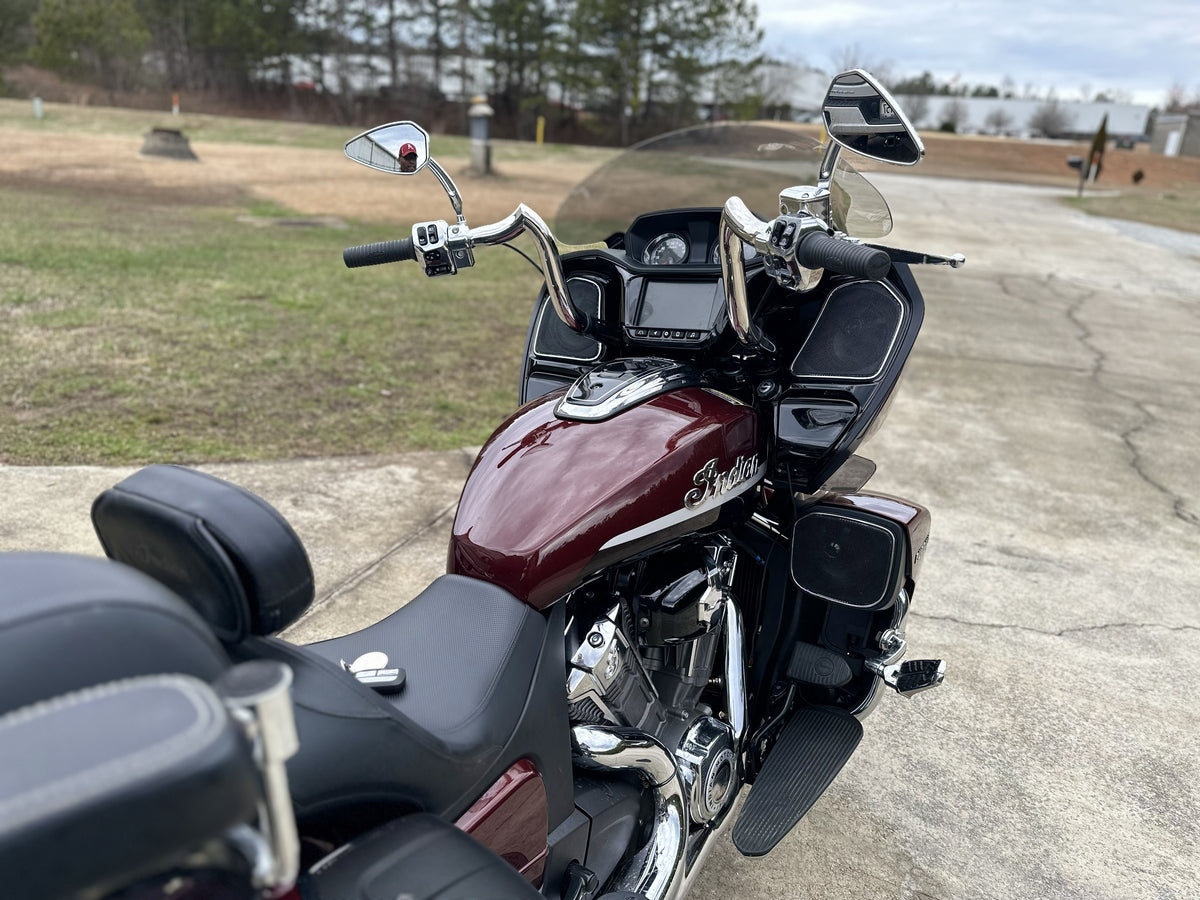 Comanche Bagger for '20-26 Challenger | Indian Handlebars