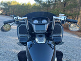 Lakota Bagger for '20-'24 Challenger | Indian Handlebars